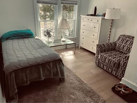 Private Room in 1Bed.1Bath