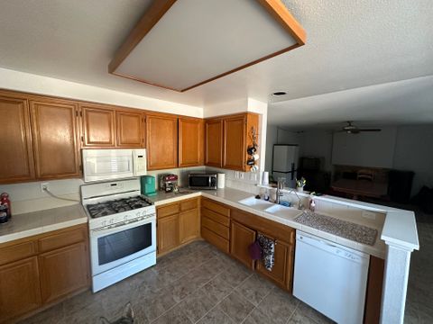 Private Room in 4Bed.3Bath
