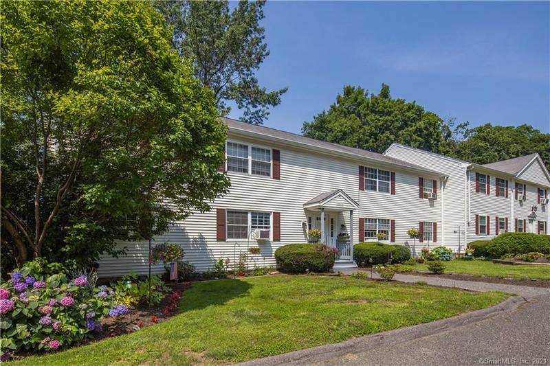 roommates in New Milford Private Room in 2Bed.1Bath - cirtru.com