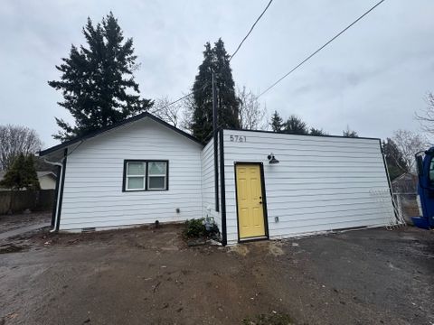 Entire Place 2Bed.1Bath