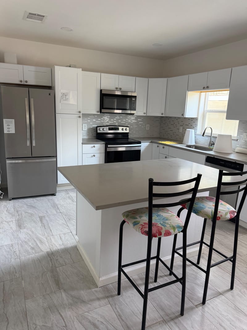 roommates in Undisclosed, San Antonio, TX 78201 Midtown Home ,  Gated Entry | ‍ 1-Min to Bus |  Brand New Home |  Fully Stocked Kitchen (id. 34904) - cirtru.com
