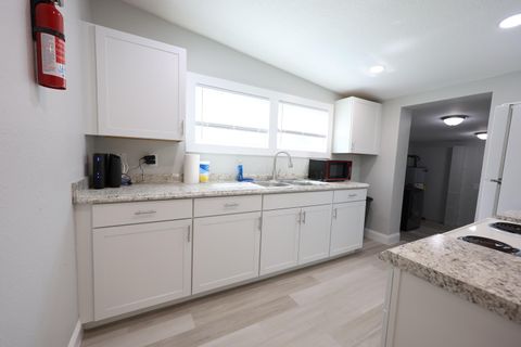 roommates in Undisclosed, Orlando, FL 32839 Exciting PropertySuperhost ManagedNewly Renovated (id. 6454) - cirtru.com