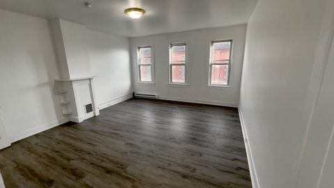 Entire Place 4Bed.1Bath