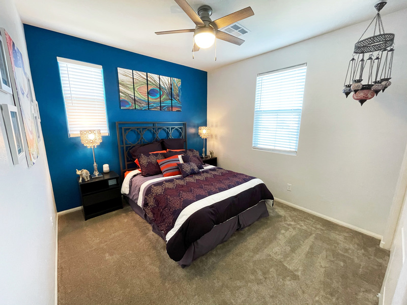 Private Room in 3Bed.2Bath