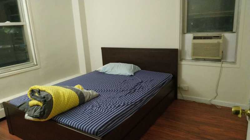 Private Room in 3Bed.1Bath
