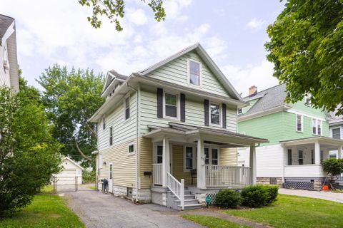 Entire Place 3Bed.1.5Bath