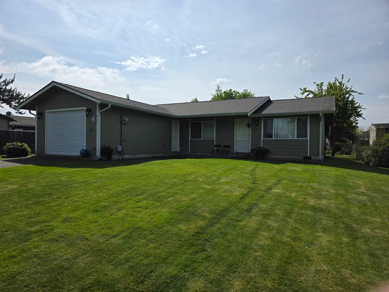 roommates in Buckley Room3Bed.1Bath - cirtru.com