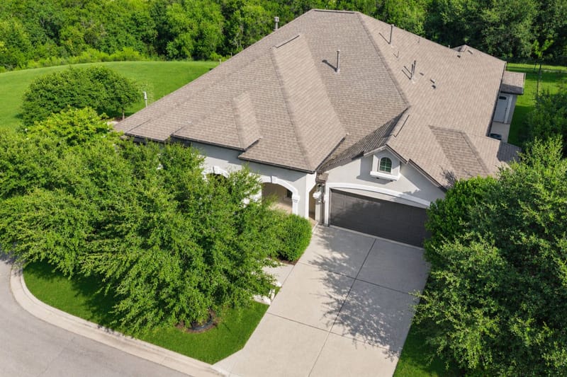 Entire Place 4Bed.3.5Bath