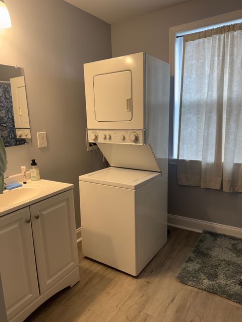 Shared Room in 4Bed.1.5Bath