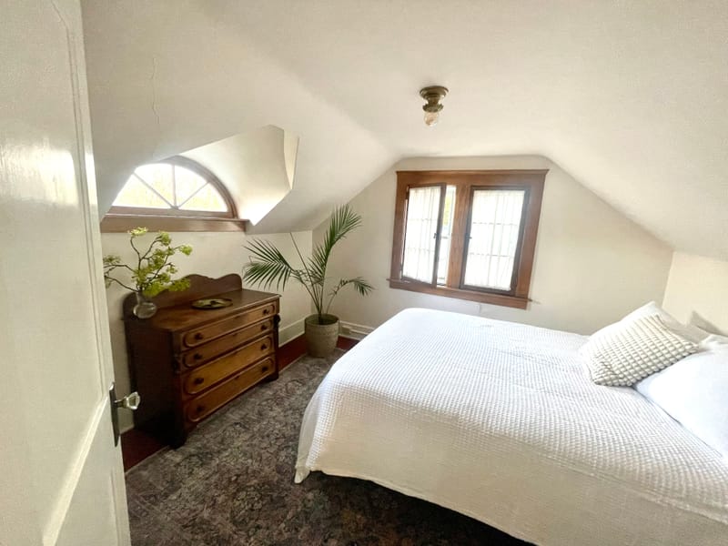 roommates in Lansing Entire Place 1Bed.1Bath - cirtru.com