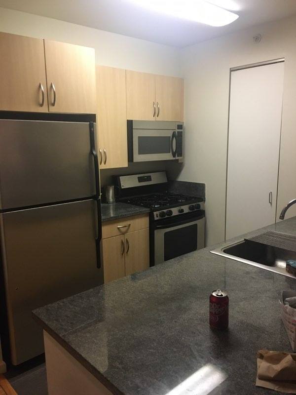 Private Room in 3Bed.2Bath