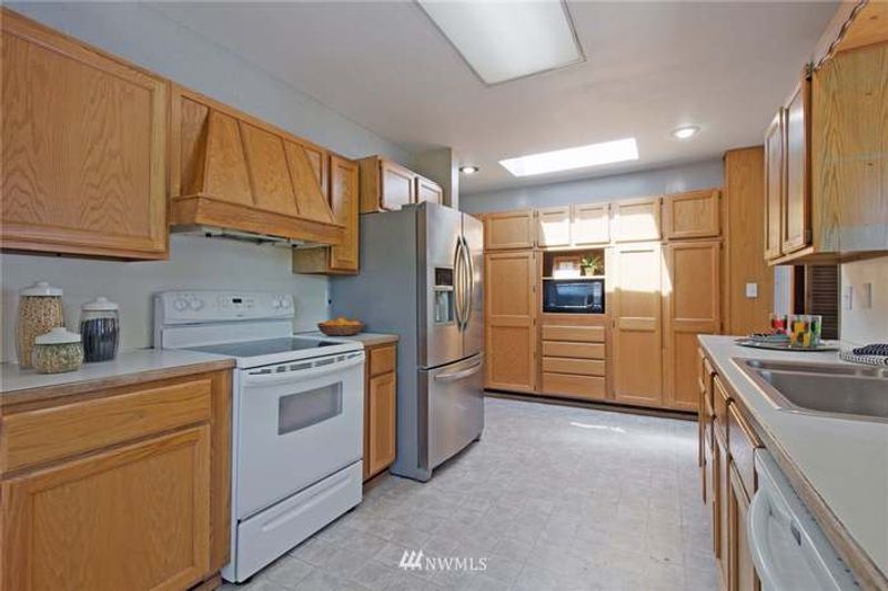 roommates in Sumner Private Room in 3Bed.1.5Bath - cirtru.com