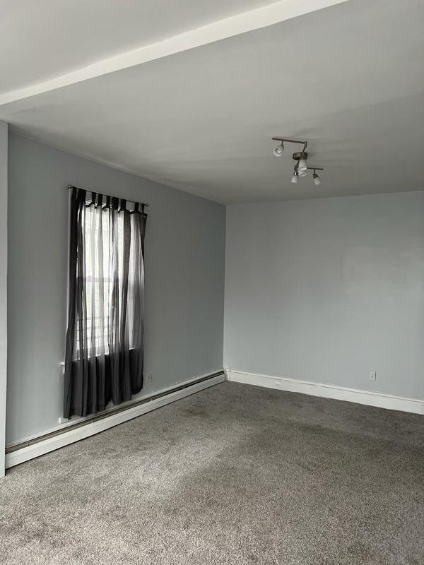 roommates in Bronx One Large Private Room - cirtru.com