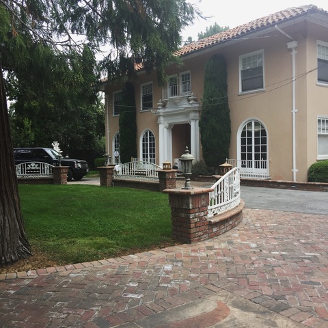 roommates in Atherton Fun mansion in Atherton - cirtru.com