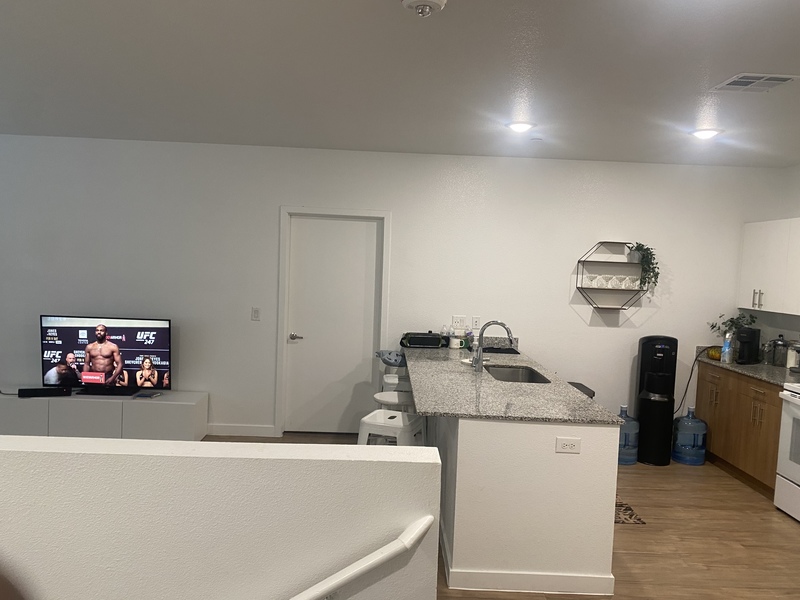 Private Room in 2Bed.2Bath