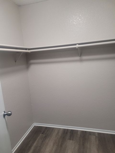 Private Room in 2Bed.2Bath