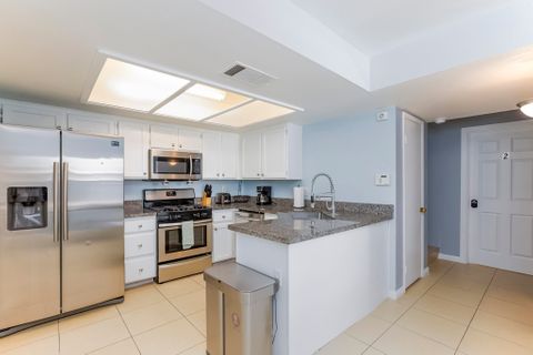 roommates in Undisclosed, Las Vegas, NV 89129 Unbeatable Location. Unmatched Comfort. Exceptional Rooms with a Backyard. (id. 4227) - cirtru.com
