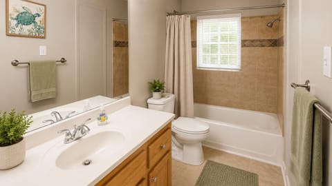 roommates in Undisclosed, Stone Mountain, GA 30083 Top Host! Renovated Stone Mountain home, short walk to bus, quiet neighborhood! (id. 461) - cirtru.com