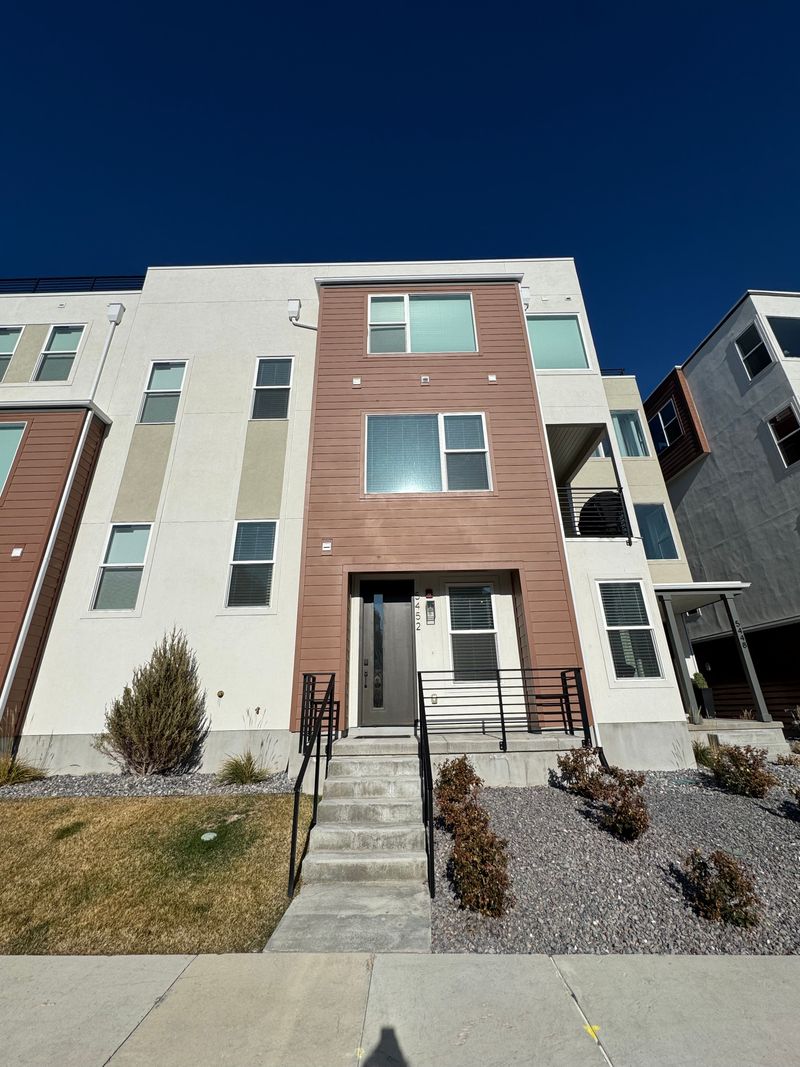roommates in South Jordan Private Room in 3Bed.4Bath - cirtru.com