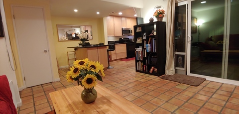 Private Room in 3Bed.3Bath