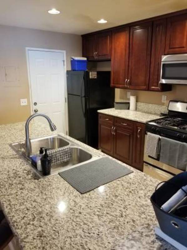 roommates in Ontario Private Room in 3Bed.3Bath - cirtru.com