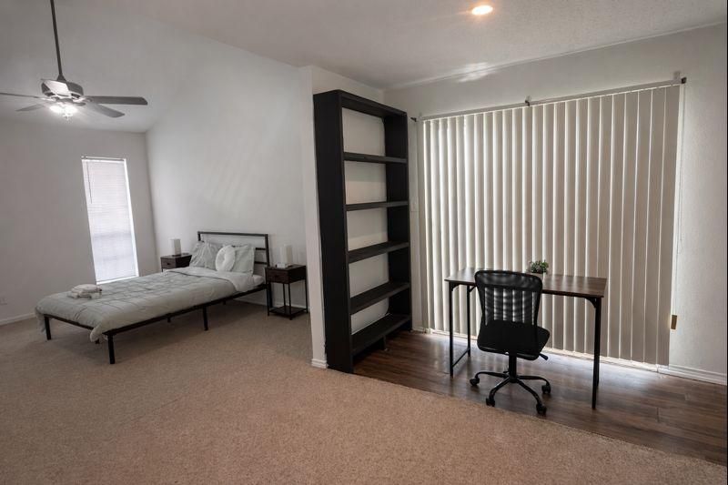roommates in Undisclosed, Houston, TX 77049 Spacious & Quiet North Houston Fully Furnished Rooms • Easy commute to Ship Channel, Baytown Plants & I-10 • Relaxing Back Patio with tv• Bonus Community Space • All Utilities Included (id. 27232) - cirtru.com