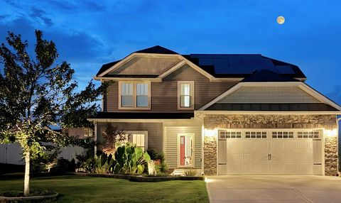 Entire Place 4Bed.2.5Bath