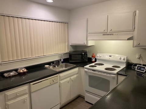 roommates in Sacramento Private Room in 2Bed.1Bath - cirtru.com