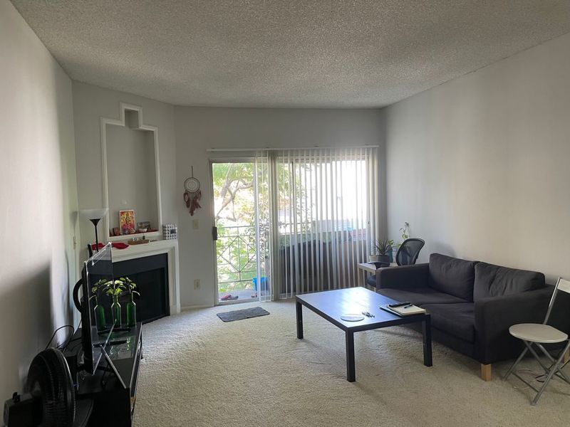 Private Room in 2Bed.2Bath