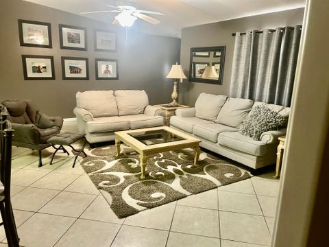 Entire Place 4Bed.3Bath