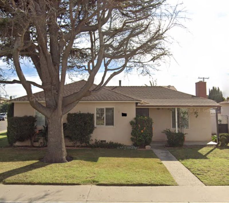 roommates in Oxnard Private Room in 2Bed.1Bath - cirtru.com