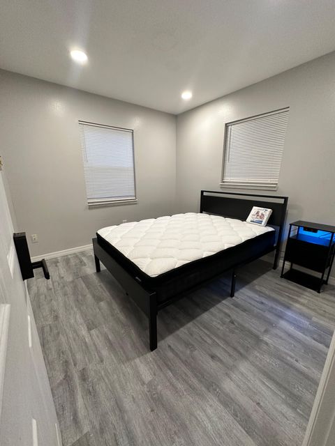 Live in Clearwater (id. 20627)