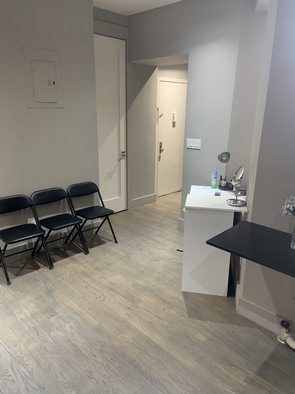 Private Room in 3Bed.1Bath