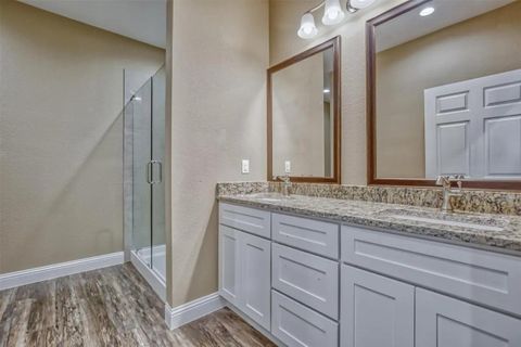 Modern Living Minutes from Downtown Fort Worth | Private Rooms + Workspace (id. 27897)