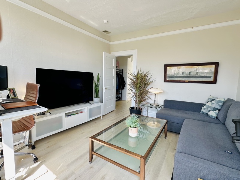 Private Room in 2Bed.1Bath