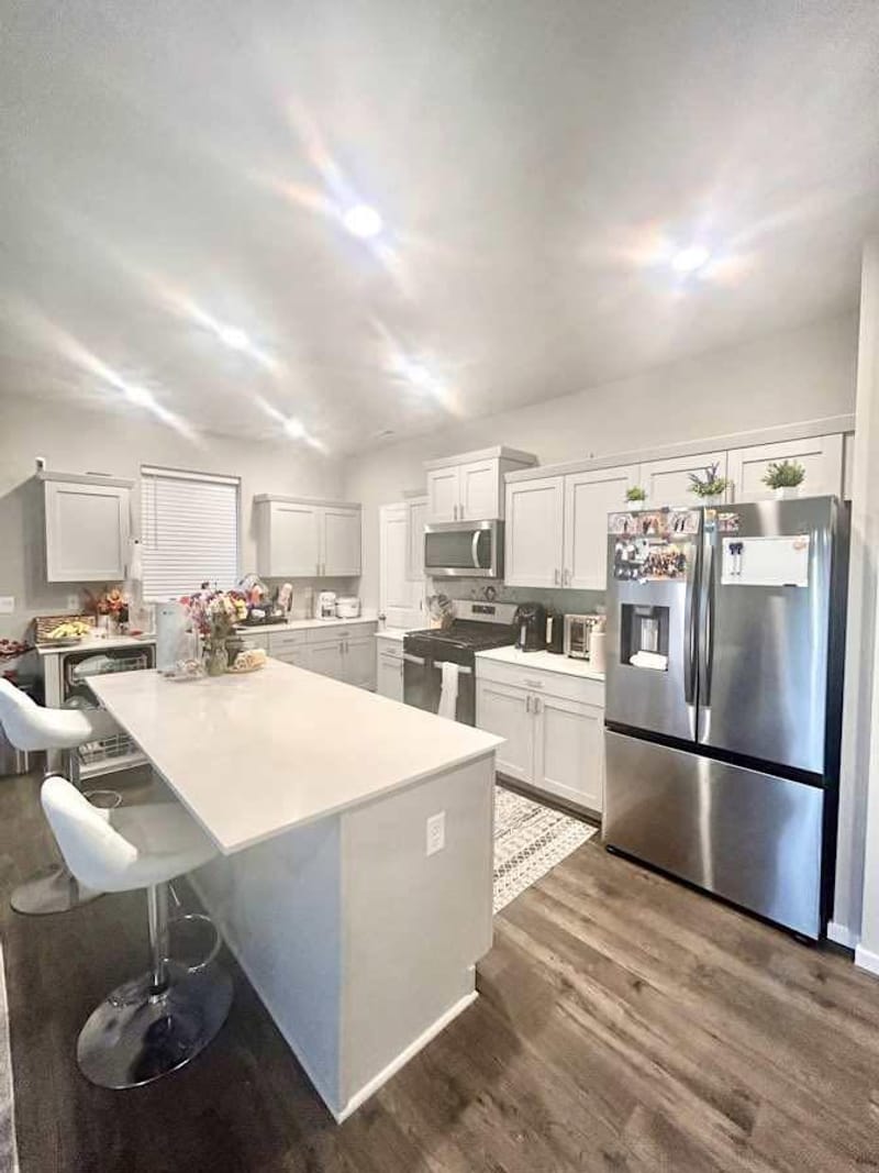 Shared Room in 4Bed.2.5Bath