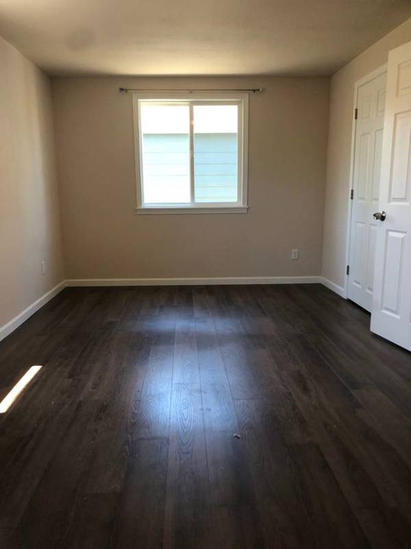 Private Room in 3Bed.2Bath
