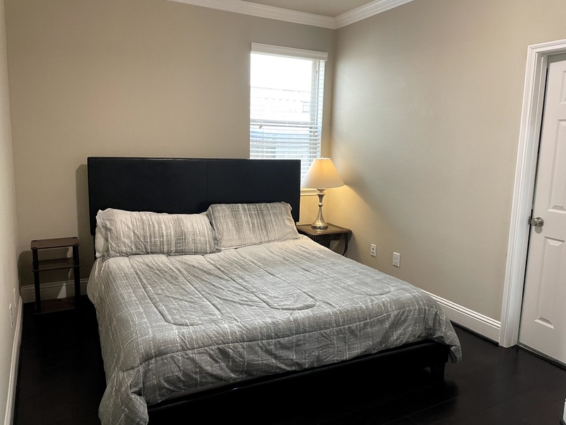 roommates in Sugar Land Private Room in 2Bed.2Bath - cirtru.com