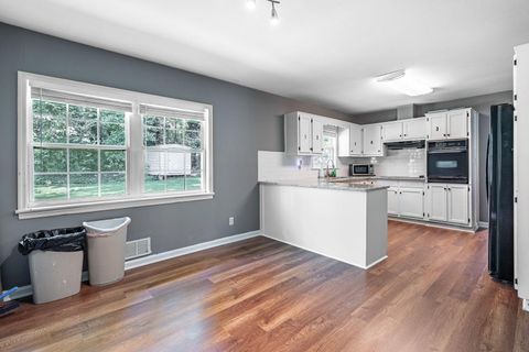 Gordon Home (id. 17687)