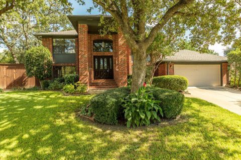 North Arlington Home with fantastic amenities and attractions (id. 18273)