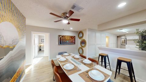roommates in Undisclosed, Houston, TX 77016 Luxe Vibes - FAB Base!  Host (id. 5865) - cirtru.com