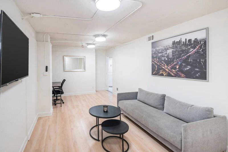 roommates in Undisclosed, Los Angeles, CA 90024 Fully furnished Private room in Co-living apartment just 5 minutes walking from UCLA (id. 28883) - cirtru.com