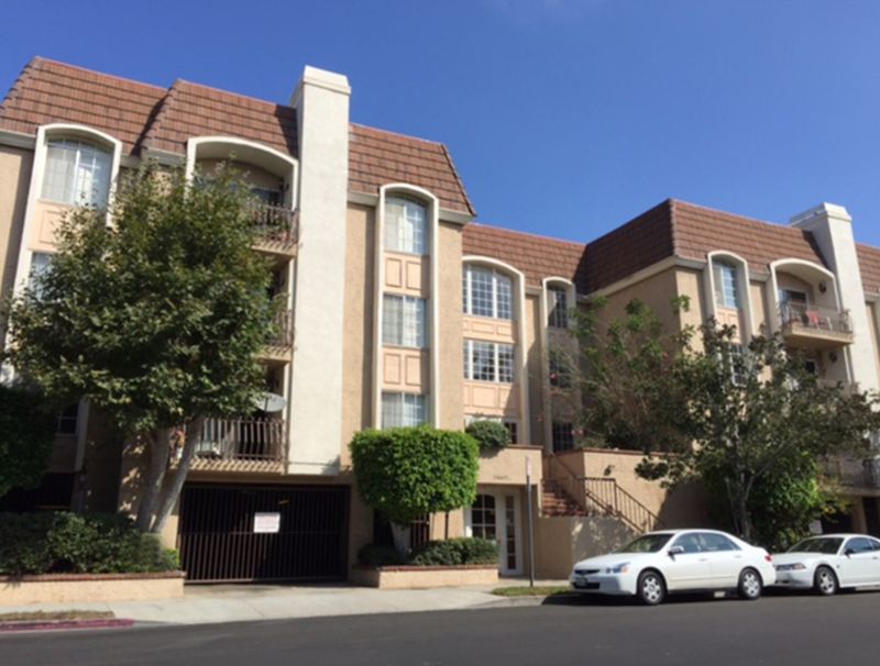 roommates in Los Angeles Room2Bed.2Bath - cirtru.com