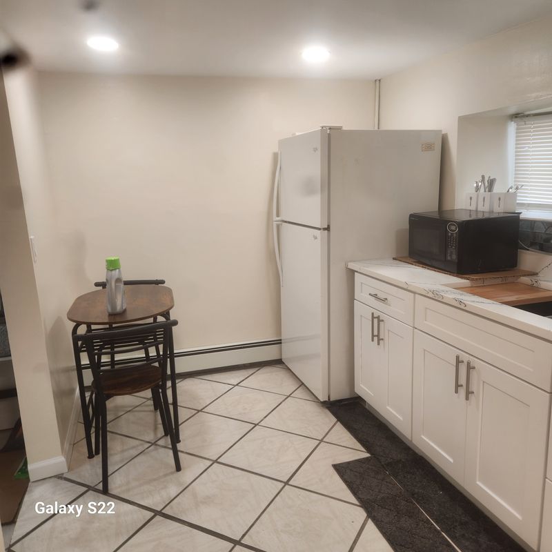 roommates in Rockville Centre Entire Place 1Bed.1Bath - cirtru.com