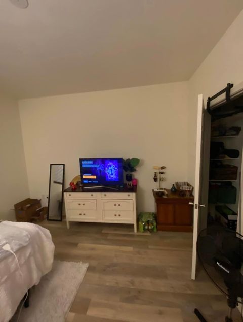 Private Room in 2Bed.2Bath