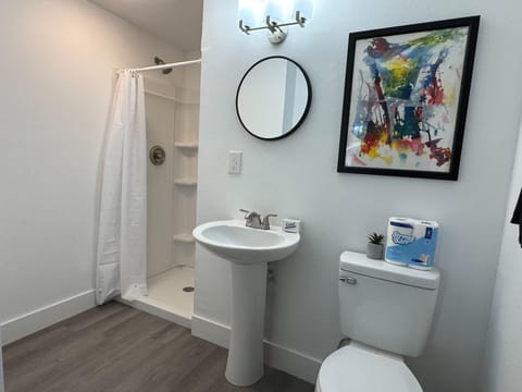 Lakeland Home with Private Baths and Laundry Room (id. 36086)