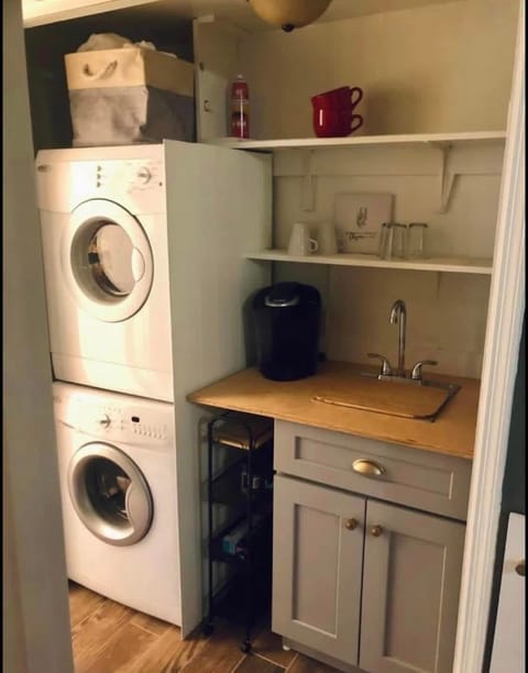 roommates in Southern Pines Entire Place 1Bed.1Bath - cirtru.com