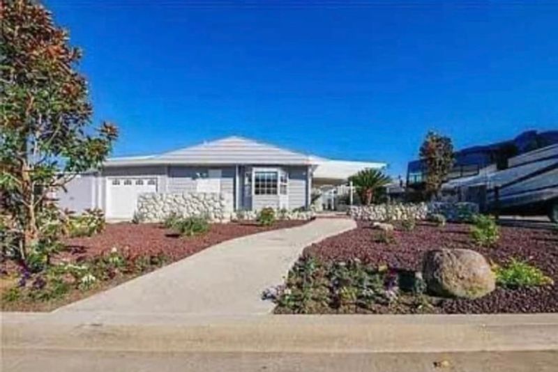 roommates in Canyon Lake Room1Bed.2Bath - cirtru.com