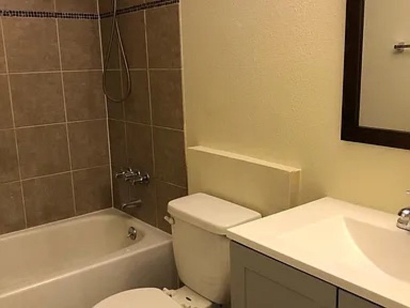 Private Room in 2Bed.1Bath