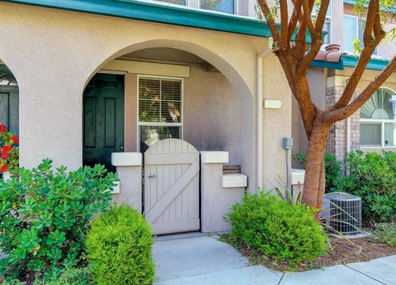 Private Room in 2Bed.2Bath